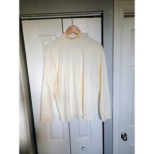 Clubroom light yellow mock neck closet staple quiet Luxury old money minimalist